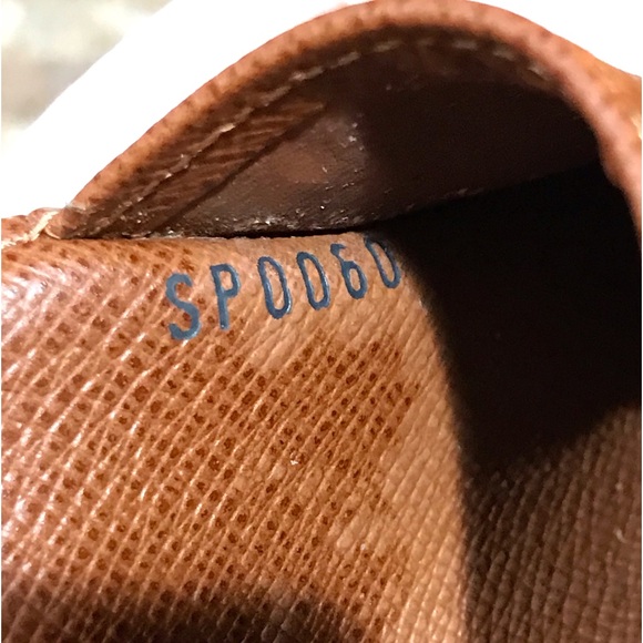 Louis Vuitton Monogram Agenda PM β€οΈππ₯ - Picture 6 of 17